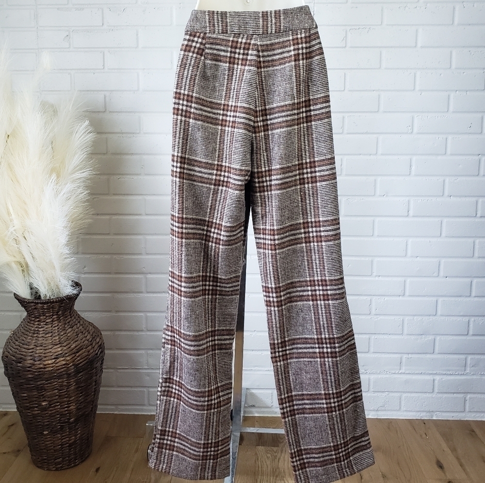 Plaid Wide-Leg Trousers in Brown and Cream - Picture 8 of 10